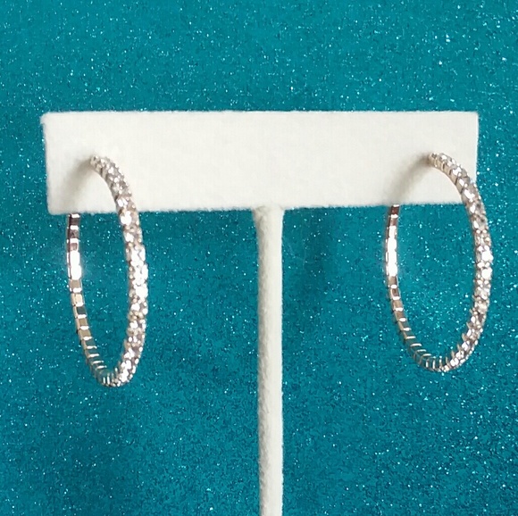 Rose gold earrings hoops with clear gemstones - Picture 2 of 4